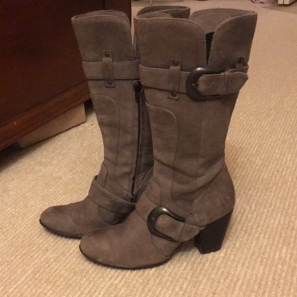 Born - Genuine Leather Taupe Yolanda Boots size 8/40